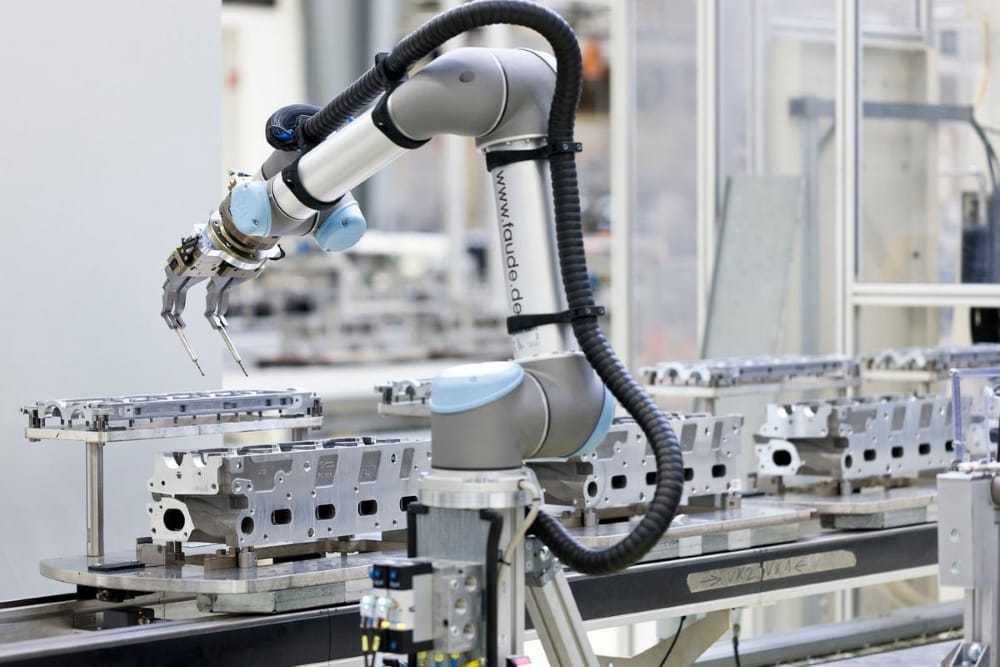 UR5 ramię robotyczne zalety zastosowania w przemyśle